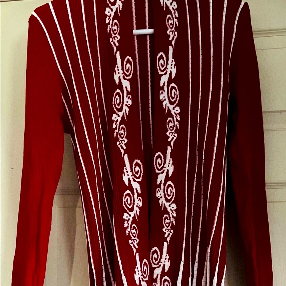 Open front, thin knit, long cardigan!